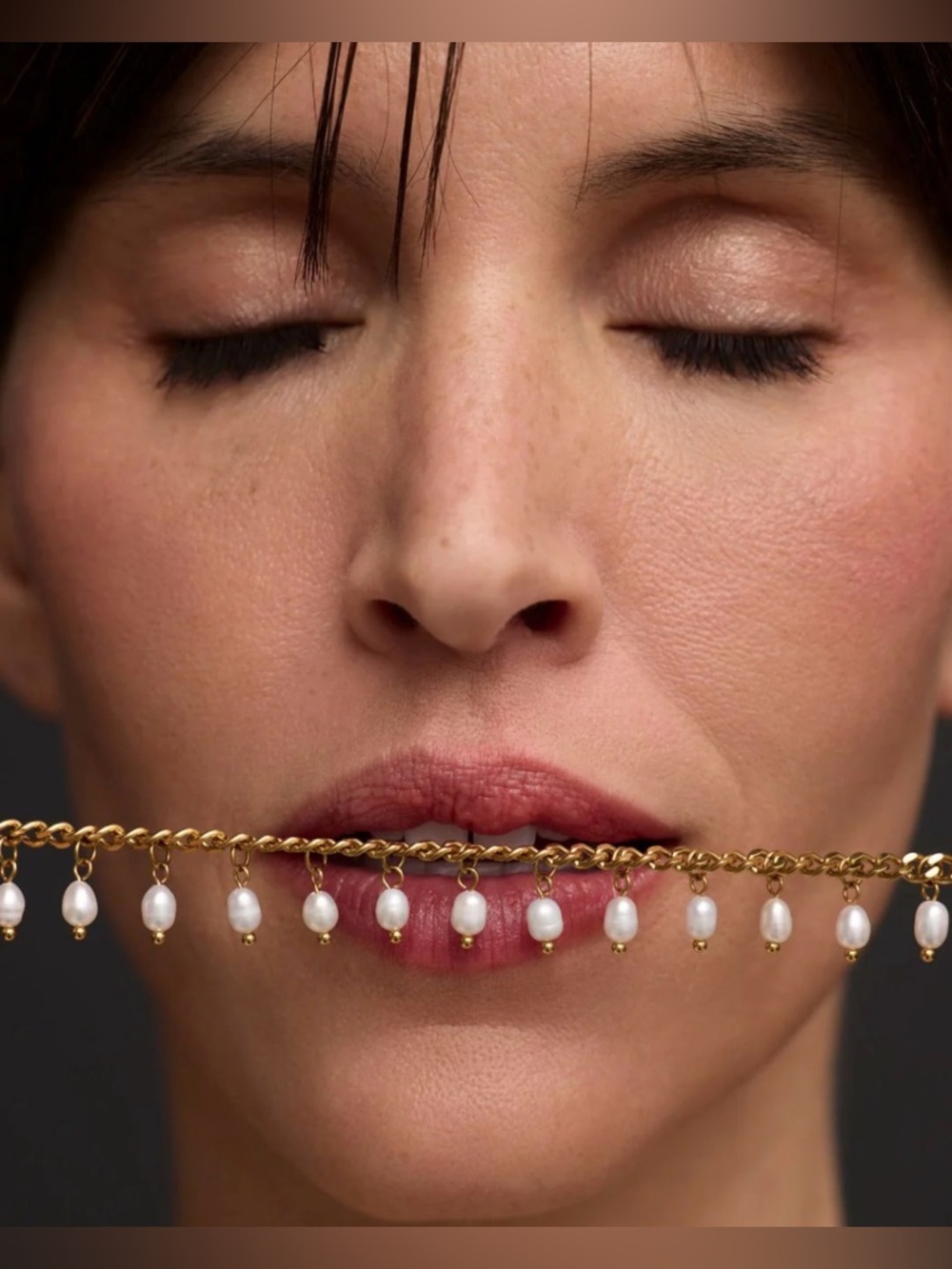 Free People New St. Moran Vicentina Necklace Freshwater Pearls 18K Gold- Plated - Picture 4 of 8
